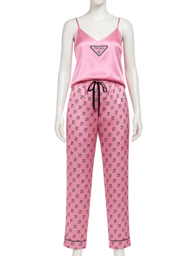 تاپ و شلوار ساتن تن مانکن